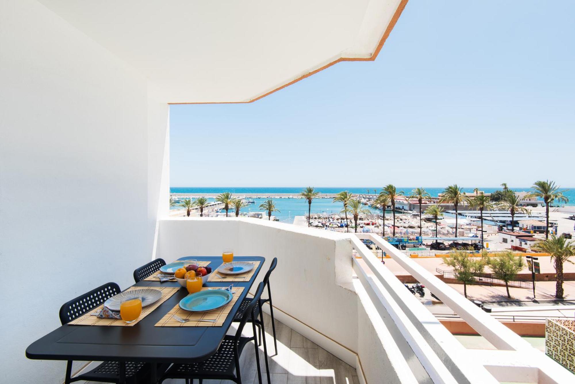 Palm True Towers 1, Marina Beach Apartment 丰希罗拉 外观 照片